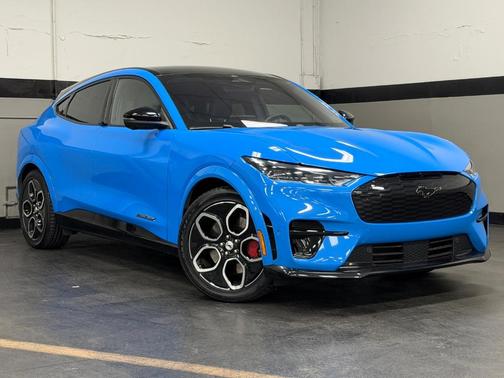 2022 Ford Mustang Mach-E GT