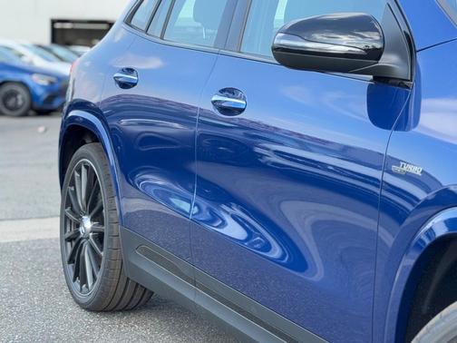 2025 Mercedes-Benz AMG GLA 35 Base