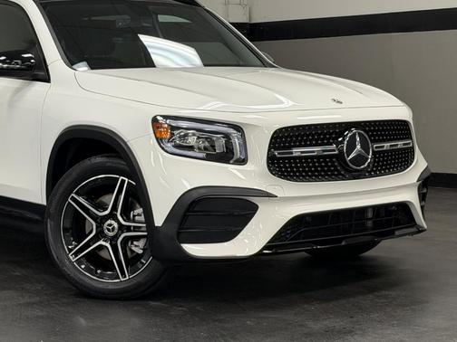 2023 Mercedes-Benz GLB 250 Base 4MATIC