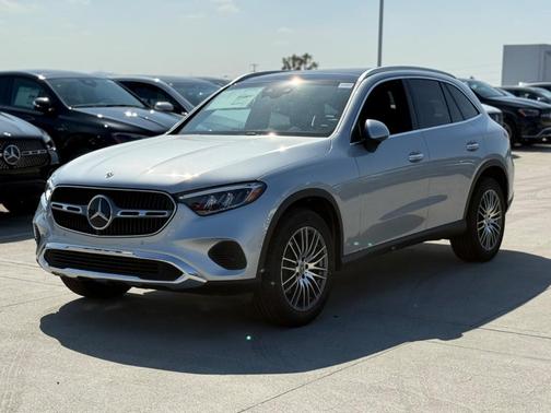 2026 Mercedes-Benz GLC 300 Base 4MATIC