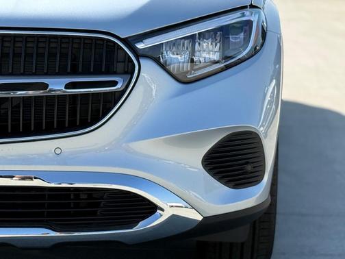 2026 Mercedes-Benz GLC 300 Base 4MATIC