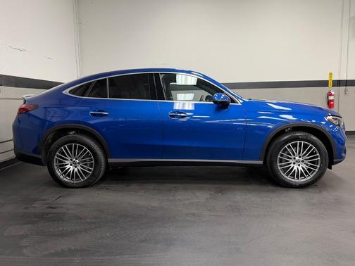 2025 Mercedes-Benz GLC 300 4MATIC Coupe