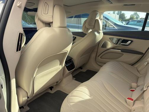 2023 Mercedes-Benz EQS 580 Base 4MATIC