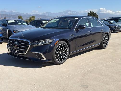 Blue 2027 Mercedes-Benz S-Class 500