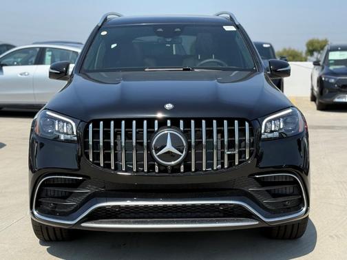 2025 Mercedes-Benz AMG GLS 63 Base