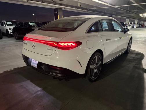 2024 Mercedes-Benz EQE 350 Base 4MATIC
