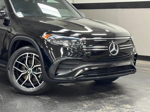 2023 Mercedes-Benz EQB 300 Base 4MATIC