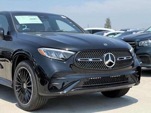 2025 Mercedes-Benz GLC 300 4MATIC Coupe