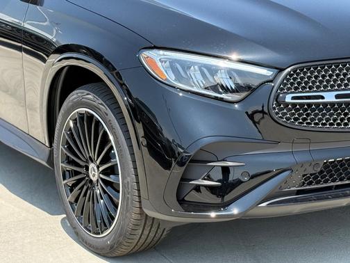2025 Mercedes-Benz GLC 300 4MATIC Coupe