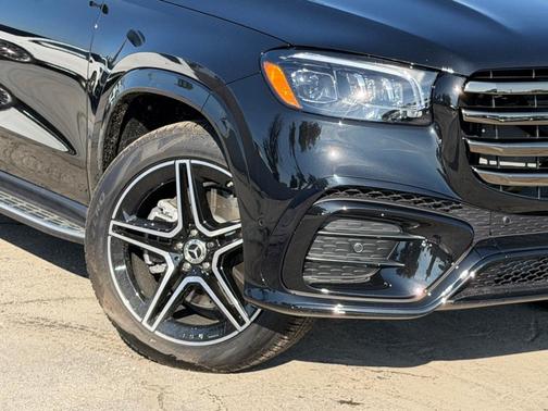 2026 Mercedes-Benz GLS 450 4MATIC