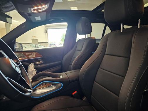 2025 Mercedes-Benz GLE 450 4MATIC