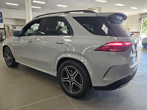 2025 Mercedes-Benz GLE 450 4MATIC