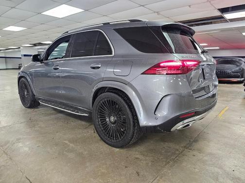 2025 Mercedes-Benz GLE 450e 4MATIC