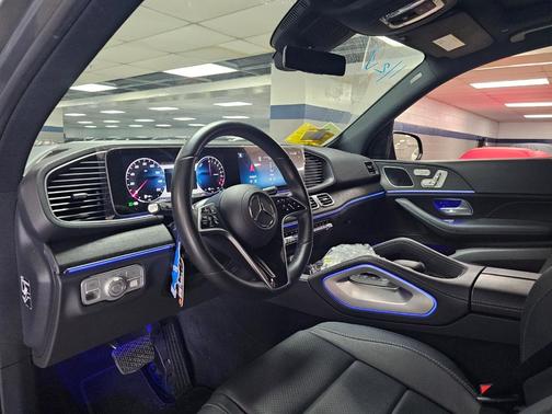 2025 Mercedes-Benz GLE 450e 4MATIC