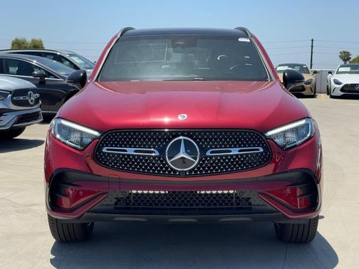 2025 Mercedes-Benz GLC 300 Base 4MATIC