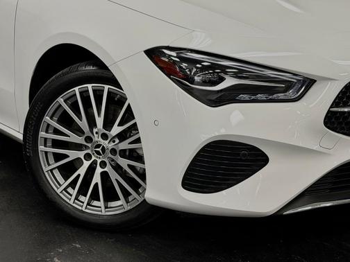Polar White 2025 Mercedes-Benz CLA 250 Base