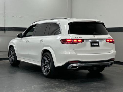 2025 Mercedes-Benz GLS 450 4MATIC