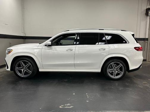 2025 Mercedes-Benz GLS 450 4MATIC
