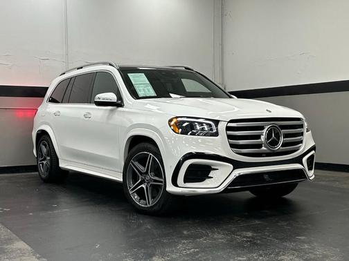 2025 Mercedes-Benz GLS 450 4MATIC
