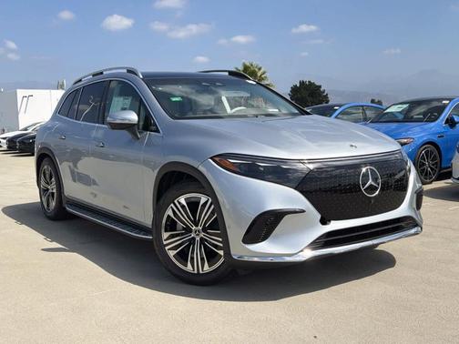 Cirrus Silver Metallic 2027 Mercedes-Benz EQS 400 EQS 400