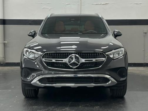 2025 Mercedes-Benz GLC 300 Base 4MATIC