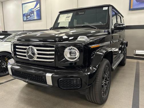 Obsidian Black 2027 Mercedes-Benz G-Class 580