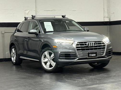 Monsoon Gray Metallic 2019 Audi Q5 2.0T Premium