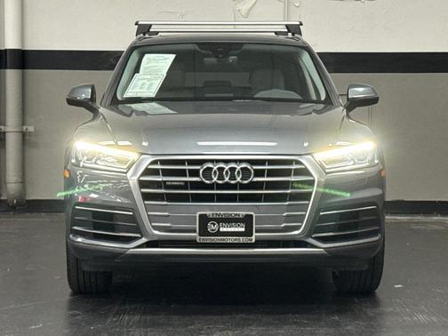 Monsoon Gray Metallic 2019 Audi Q5 2.0T Premium
