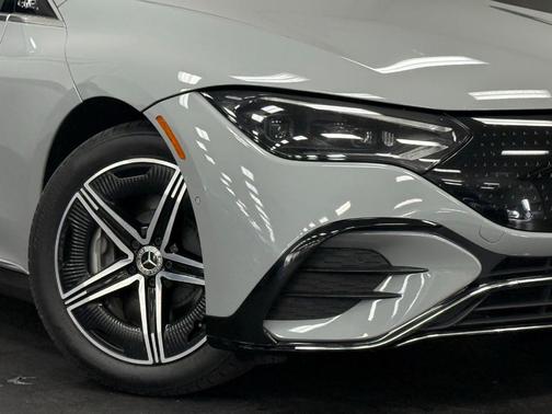 2023 Mercedes-Benz EQE 350+ Base