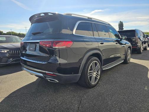 2021 Mercedes-Benz GLS 450 4MATIC