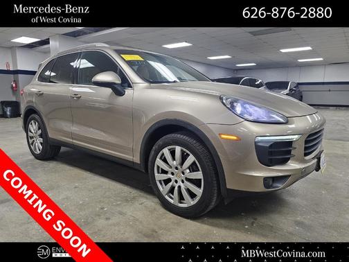 2016 Porsche Cayenne Base