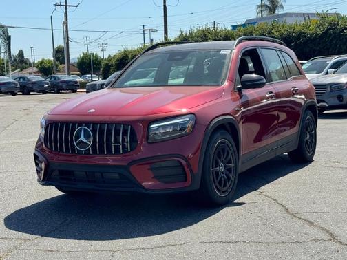 2026 Mercedes-Benz AMG GLB 35 Base