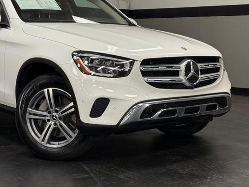 Polar White 2022 Mercedes-Benz GLC 300 Base