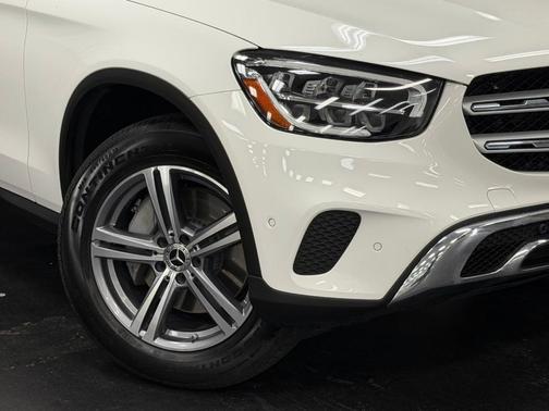 Polar White 2022 Mercedes-Benz GLC 300 Base