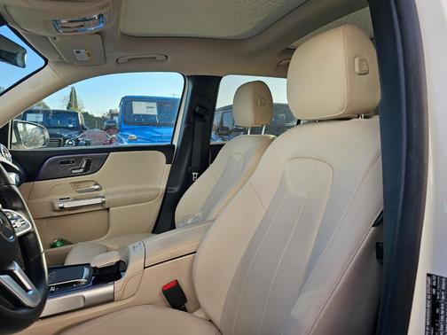 2022 Mercedes-Benz GLB 250 Base