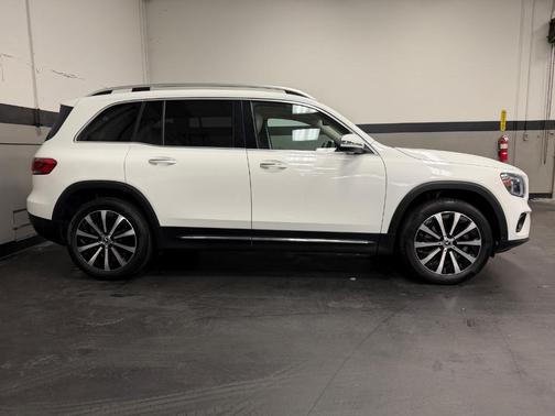 2022 Mercedes-Benz GLB 250 Base