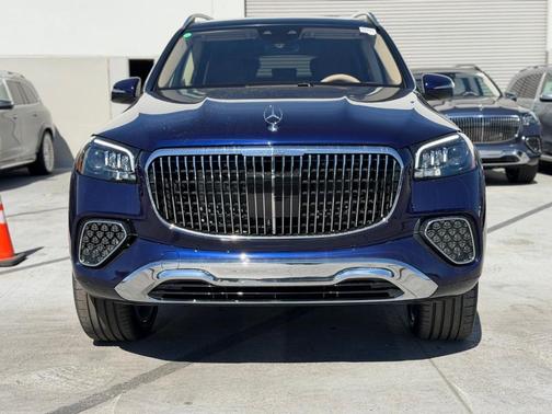 2026 Mercedes-Benz Maybach GLS 600 4MATIC