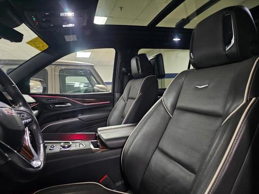 2021 Cadillac Escalade ESV Premium Luxury