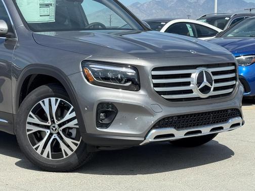 2026 Mercedes-Benz GLB 250 Base