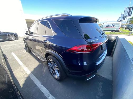 Lunar Blue Metallic 2022 Mercedes-Benz GLE 350 Base