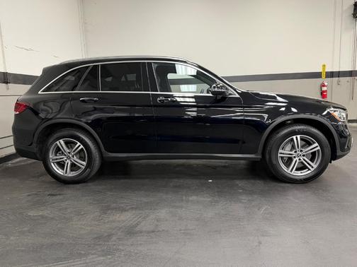 2022 Mercedes-Benz GLC 300 Base