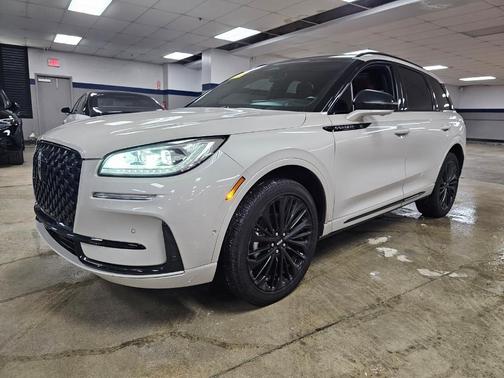 2023 Lincoln Corsair Reserve