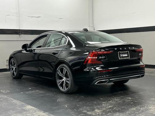 2019 Volvo S60 T5