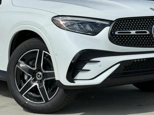 2026 Mercedes-Benz GLC 300 Base 4MATIC