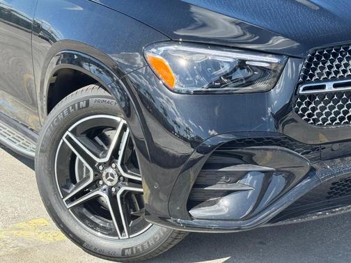Obsidian Black 2026 Mercedes-Benz GLE 350 Base