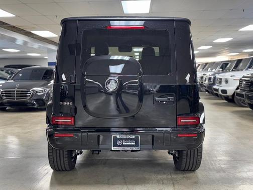 2025 Mercedes-Benz G-Class Base