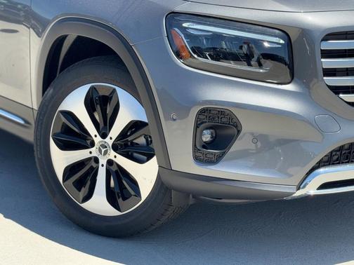 2025 Mercedes-Benz GLB 250 Base