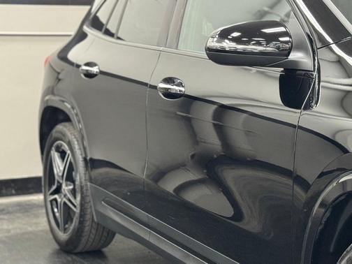 2025 Mercedes-Benz GLA 250 Base