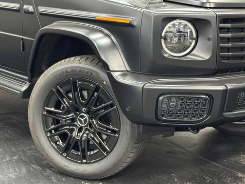 2025 Mercedes-Benz G-Class Base