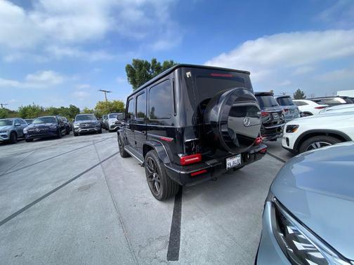 Obsidian Black Metallic 2022 Mercedes-Benz AMG G 63 4MATIC